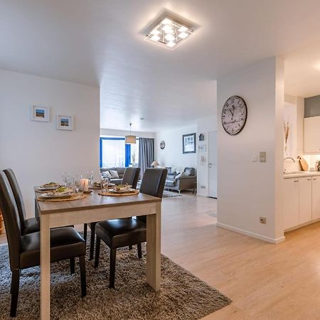 Charming Apartment Near The Beach ブランケンベルヘ エクステリア 写真