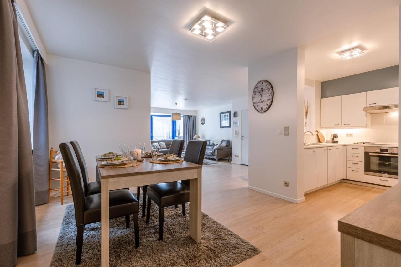 Charming Apartment Near The Beach ブランケンベルヘ エクステリア 写真