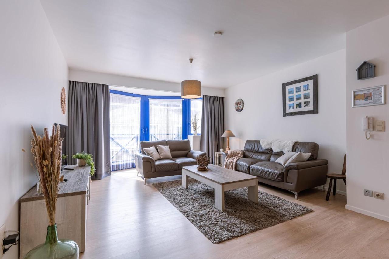 Charming Apartment Near The Beach ブランケンベルヘ エクステリア 写真