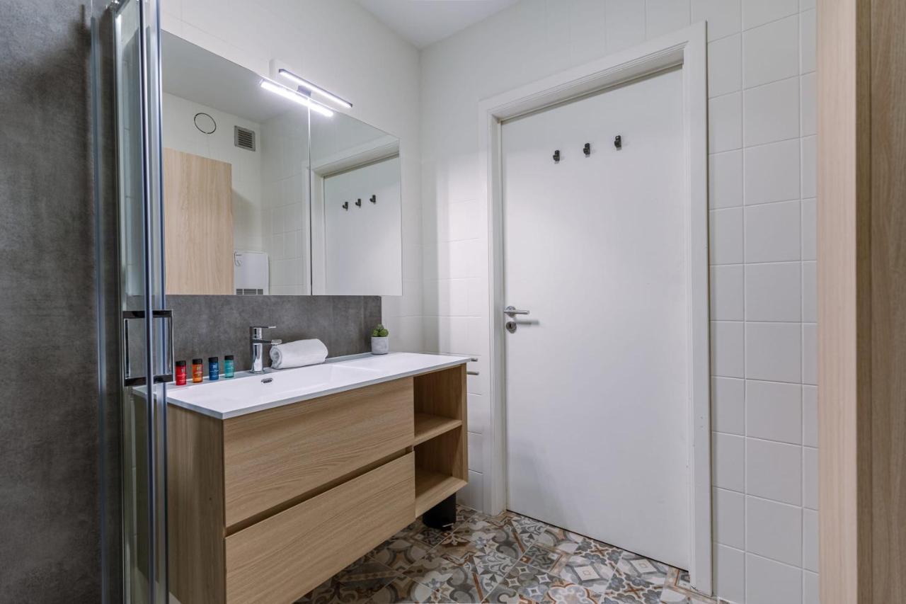 Charming Apartment Near The Beach ブランケンベルヘ エクステリア 写真